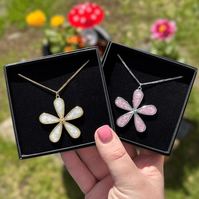 Daisy Necklace